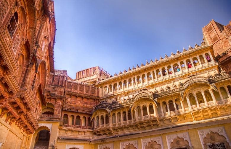 Inside-of-Mehrangarh-Fort.jpg